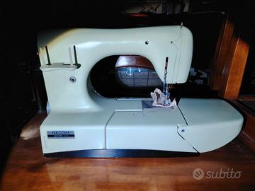 MACCHINA PER CUCIRE NECCHI MIRELLA VINTAGE