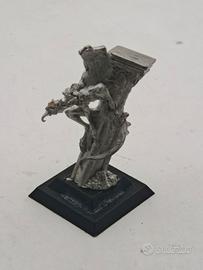 Rackham Confrontation Gargoyle Pillar Elemento