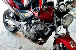 HONDA HORNET 98