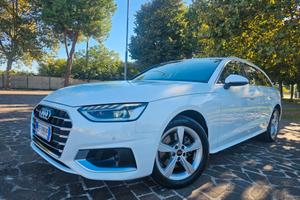 Audi A4 Avant 40 g-tron S tronic Business Advanced