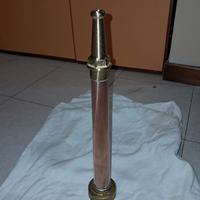 Lancia idrante vintage anni '70 per collezionisti