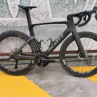 Bicicletta da corsa strada Scott foil Rc Tg M 2025