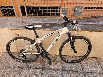bici mtb specialized 26 pollici