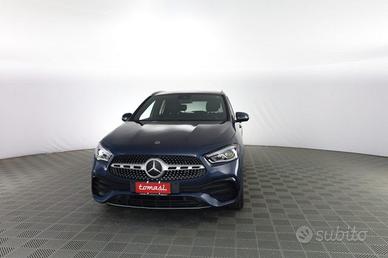 MERCEDES-BENZ CLA sse GLA GLA 180 Automatic Prem