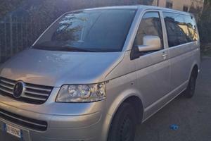 VOLKSWAGEN Transporter 2.5 TDI/130CV PC Kombi
