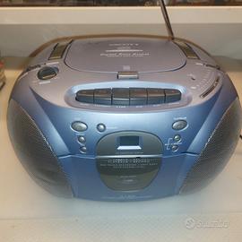 Stereo portatile Radio/CD Cassette +CD