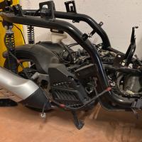 Ricambi moto e parabrezza NO TELAIO