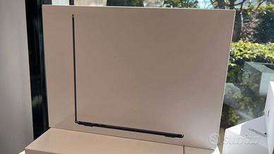 MacBook Air 13 M3 8GB Ram 256GB Ssd