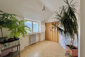 4 LOCALI A LANZO TORINESE