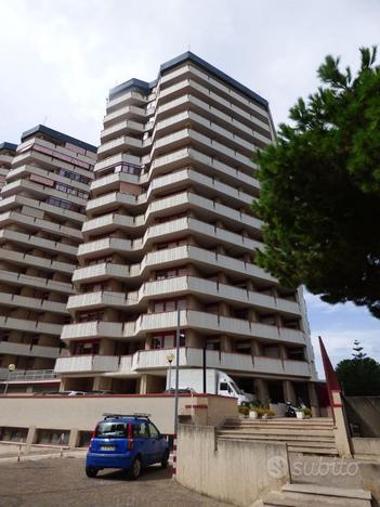 Viale del Fante 4 vani con posto auto 12° piano