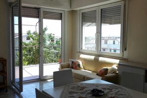 Appartamento-Santa Marinella