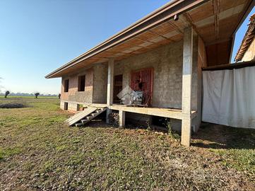 CASA INDIPENDENTE A ISTRANA