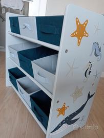 Mobiletto per cameretta per bambini 