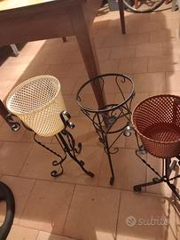 3 portavasi in ferro battuto