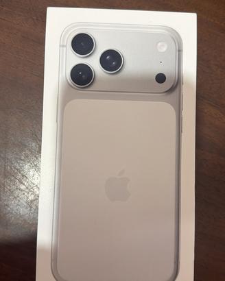 Iphone 17 Pro Max silver