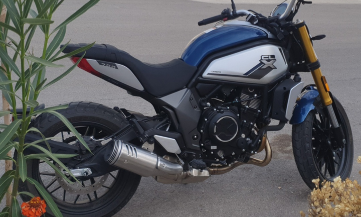 CFMOTO Clx 700 heritage