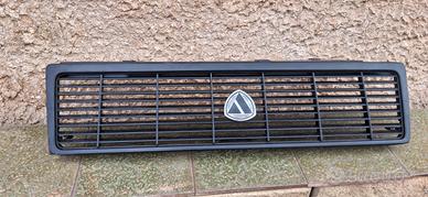 Mascherina anteriore Lancia Y 10