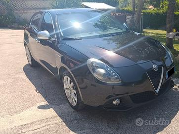 auto alfa giuietta