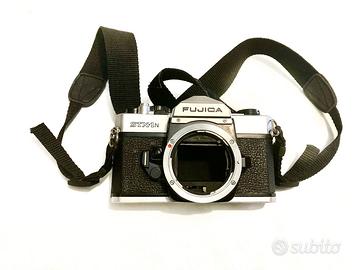 Macchina fotografica Fujica STX-1N