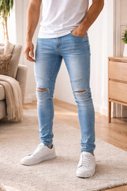 Jeans strappati Bershka