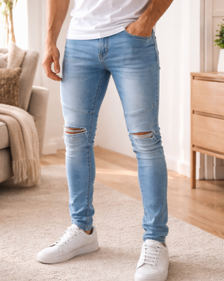 Jeans strappati Bershka