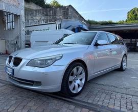 BMW 530 xd cat Touring Futura