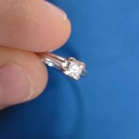 Anello Solitario Oro Bianco e diamante certificato