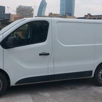 Renault Trafic T27 2.0 dCi MAXI E6 DTEMP