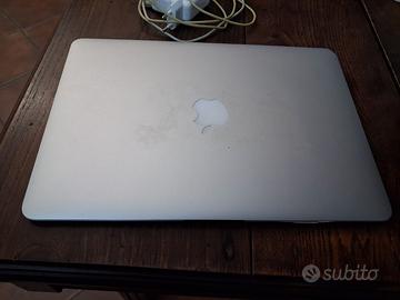 MacBook Air (13 pollici, 2017)