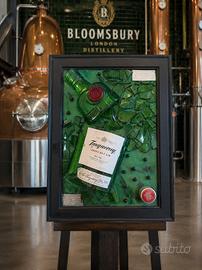 QUADRO CON BOTTIGLIA GIN, RESINA EPOSSIDICA E CORN