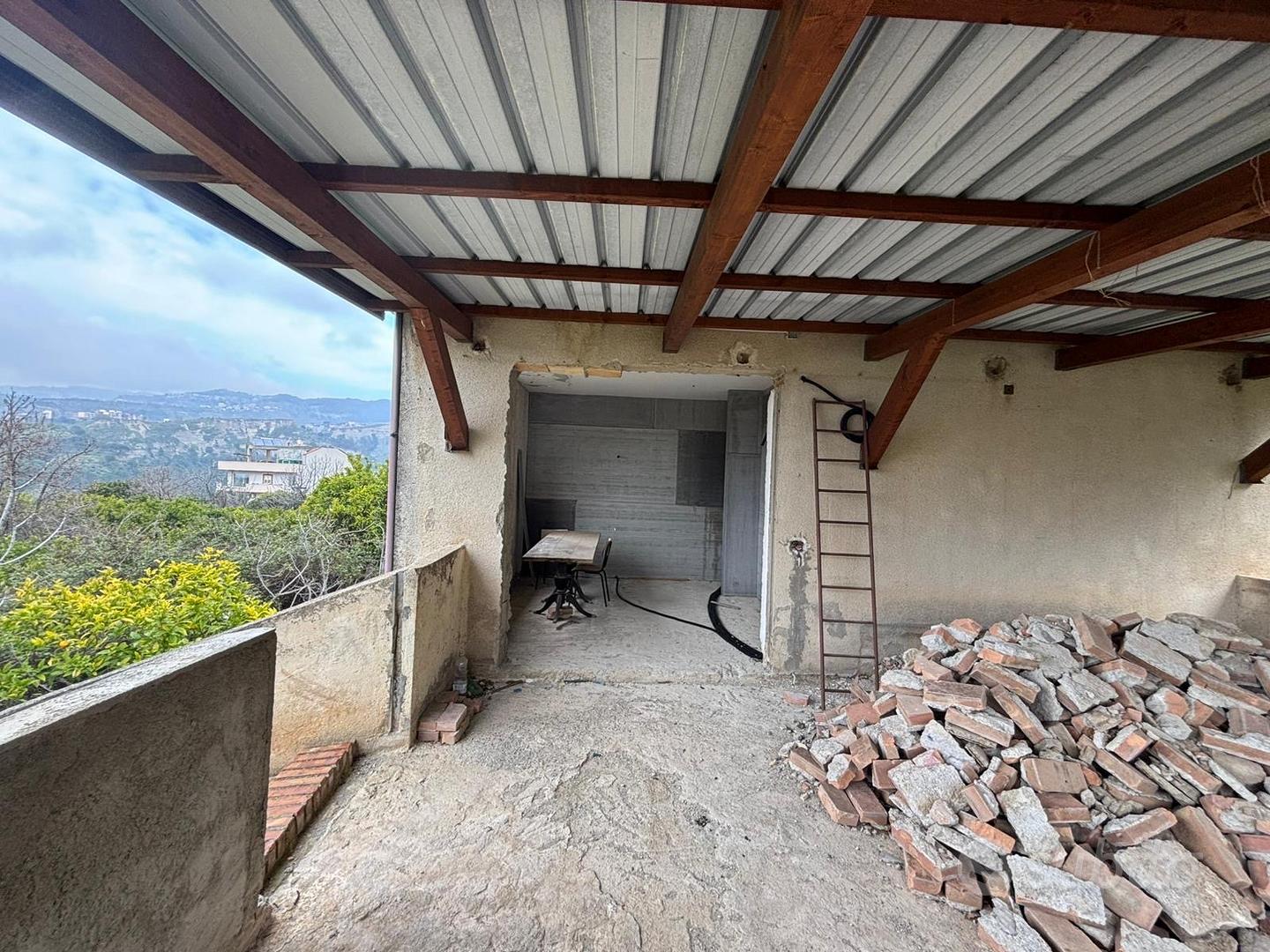 Villetta indipendente con terreno gallina - Vista 4