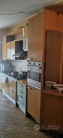 Cucina, ingressino e parete