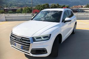 Audi Sline Q5 40 2.0 tdi Sport quattro 4x4 190 E6