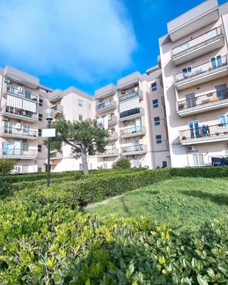 Via Lama app. in residence con posto auto e cantin