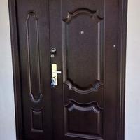 Porta blindata esterno casa protezione UV