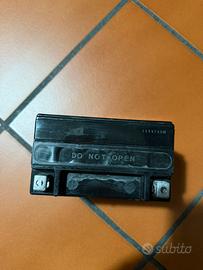 Batteria Yuasa moto BMW gs 1250