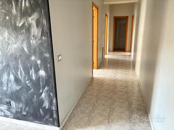 Quadrilocale con serivizio autonomo e ripostiglio