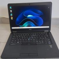 Dell E7450 i5 8Gb ram 500 sshd Windows 11