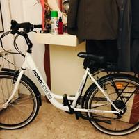 bicicletta pedalata assistita Momo design 