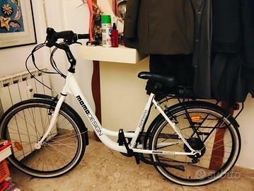 bicicletta pedalata assistita Momo design 