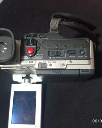 Sony dcr-pc10e 48x foto video camera