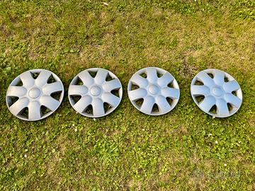 Copricerchi universali 15”