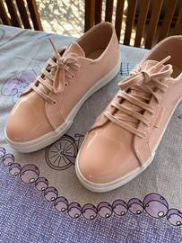 Superga bambina vernice