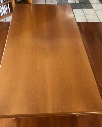 Tavolo in legno