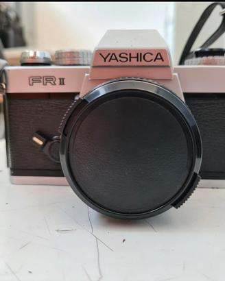 fotocamera reflex a pellicola 35mm Yashica FR II c