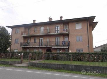 Immobile in asta di 147 m² con 4 locali e box auto