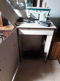 Macchina da cucire elettrica Singer