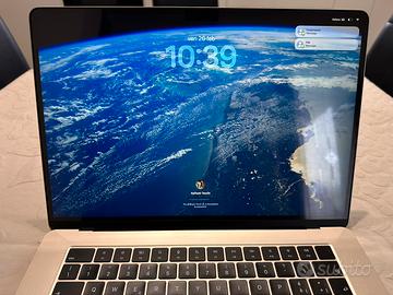 MacBook Air 15” M2 2023 - 16GB RAM - 512GB SSD