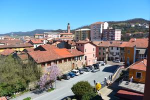 Quadrilocale panoramico con ampia soffitta e box
