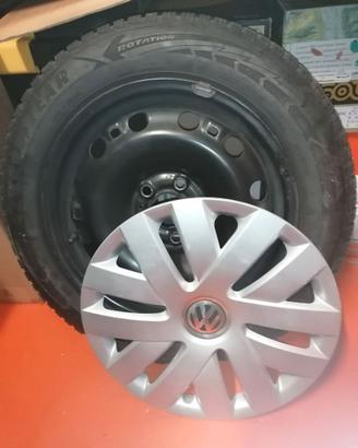 4 Cerchi in ferro 15" originali VW Polo + Borchie